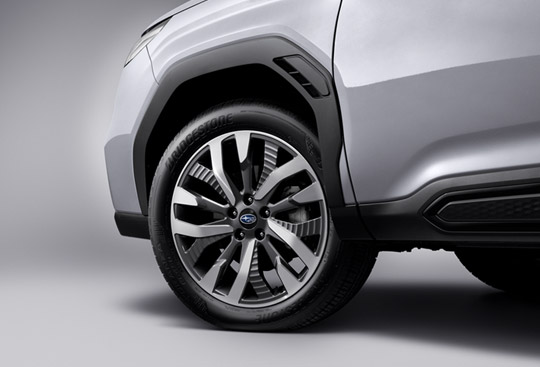 <sg-lang1>18-inch Aluminium-alloy Wheels*</sg-lang1><sg-lang2></sg-lang2><sg-lang3></sg-lang3>